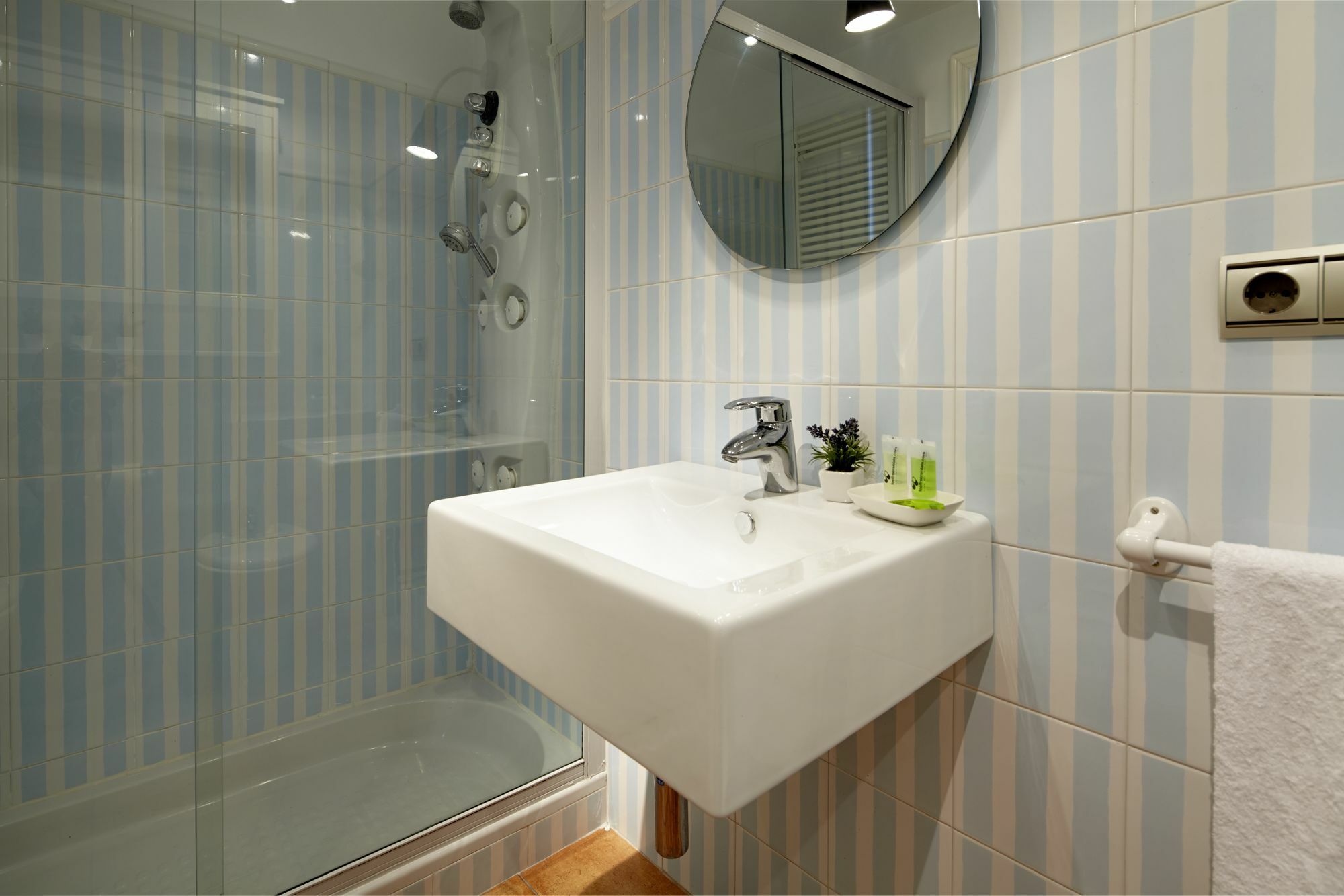 Playa De La Concha 3 Apartment By Feelfree Rentals San Sebastian Luaran gambar